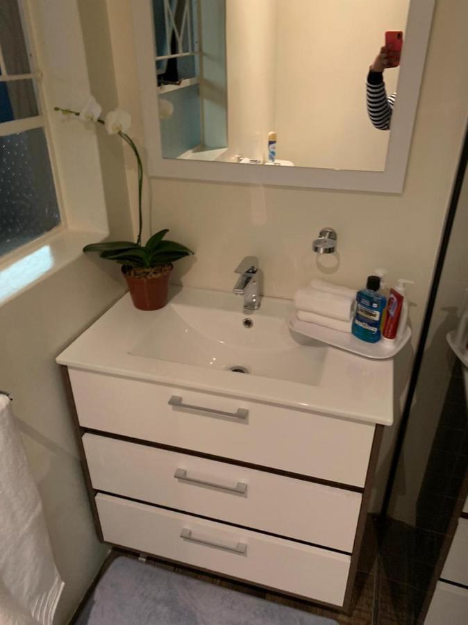 28 At Van Den Bos International Guesthouse 伊登维尔 外观 照片