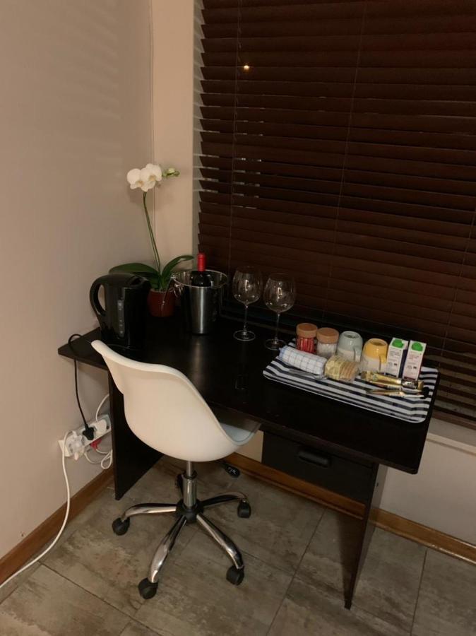 28 At Van Den Bos International Guesthouse 伊登维尔 外观 照片